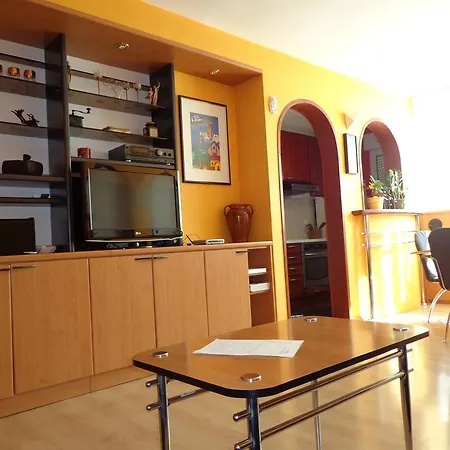Apartment Anavi