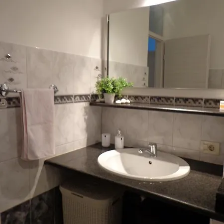 Apartment Anavi